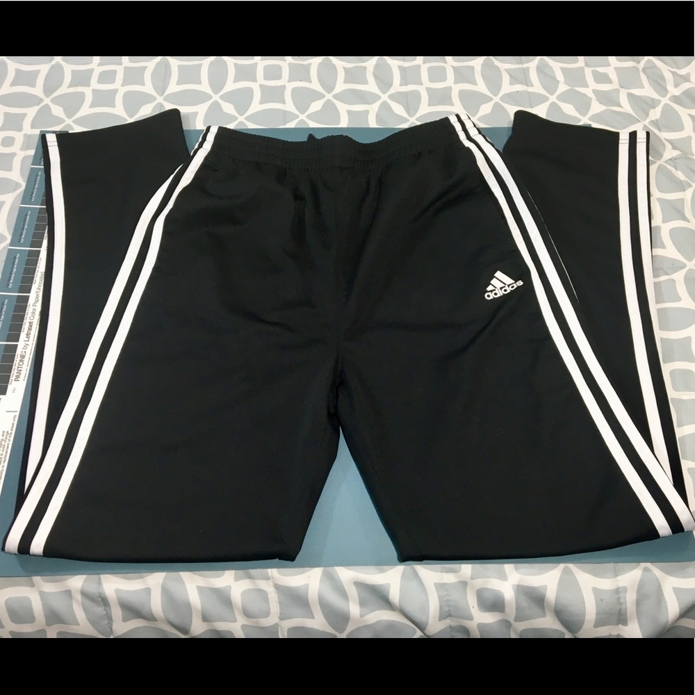 Boys Adidas XL 18/20 black track pants